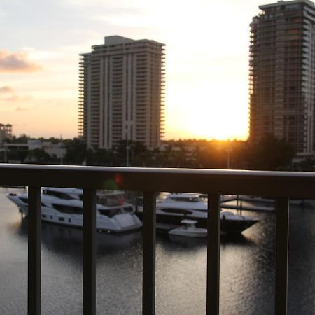 6-502 Amazing Water View - Three Bedrooms Aventura Exteriör bild