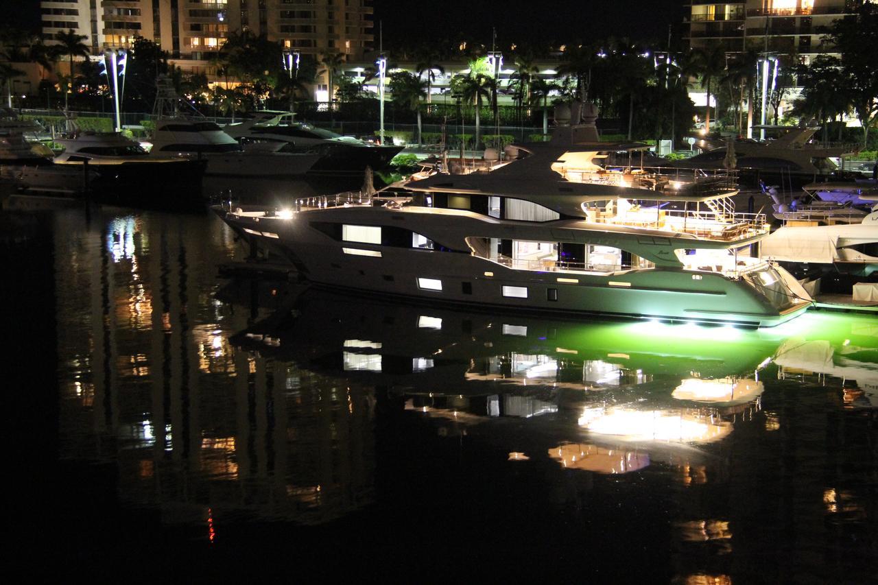 6-502 Amazing Water View - Three Bedrooms Aventura Exteriör bild